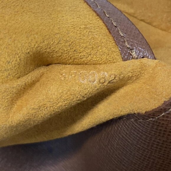 LOUIS VUITTON Musette Tango Short Strap Monogram - 788-072825 - Picture 13 of 14